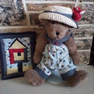 Boyd's Bears and Quilt